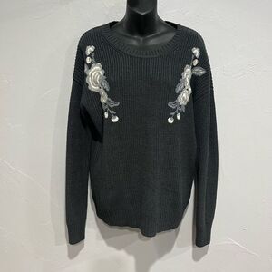 MINNE Embroidery Gray Sweater Size Large​